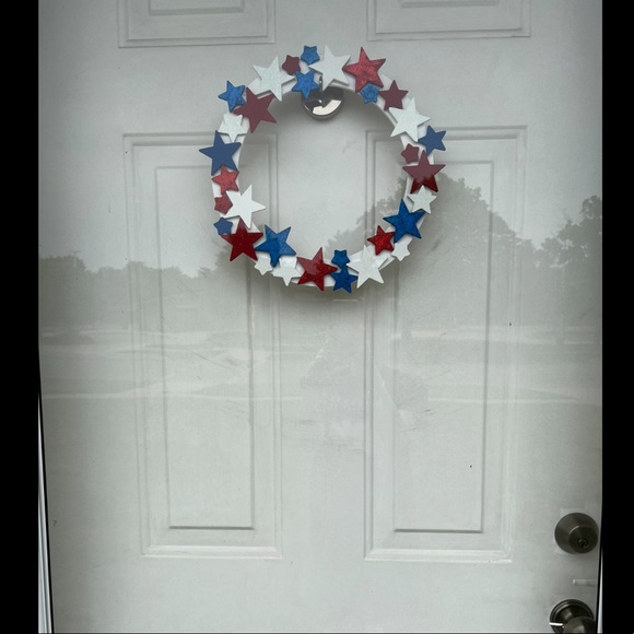 Handmade patriotic wreath - Picture 3 of 3